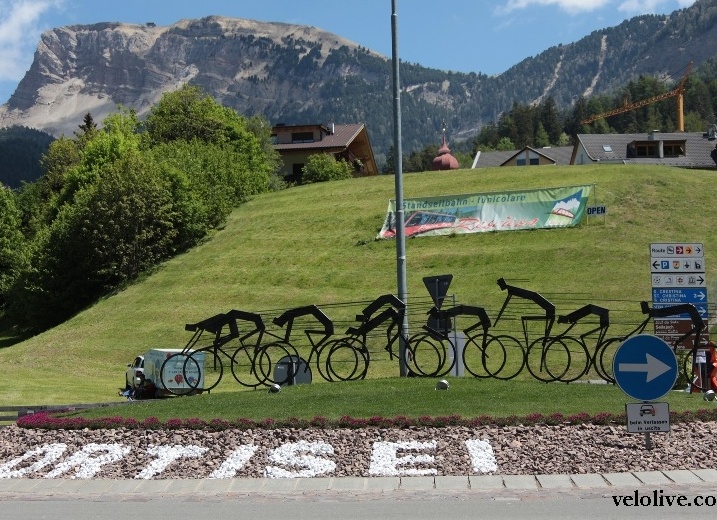 Павел Брутт: «Развязка «Джиро д′Италия» отложится до последних двух этапов»