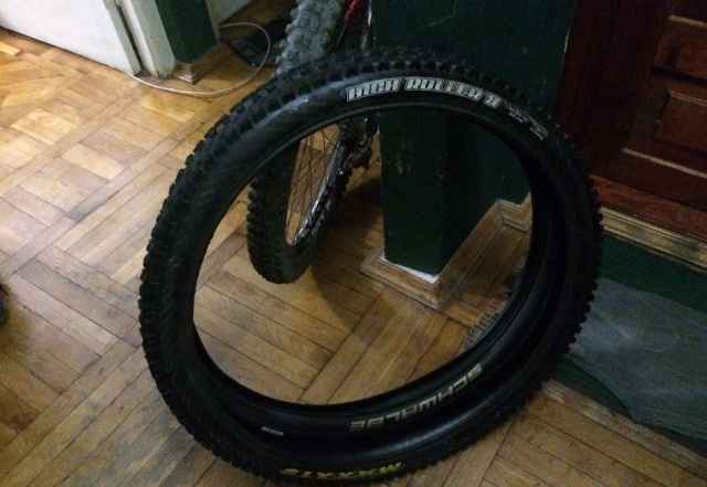 Покрышки shalbe Мэджик marry u maxxis high roller 2