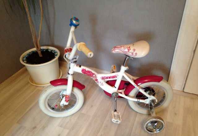 Детский велосипед schwinn (от 2-4 лет) колеса 12"