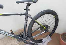 Велосипед giant 27.5