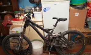 Specialized demo 9 pro 2006(без вилки Monster)