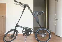 Strida EVO3 чёрного матового цвета