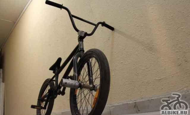 BMX Giant Method 02