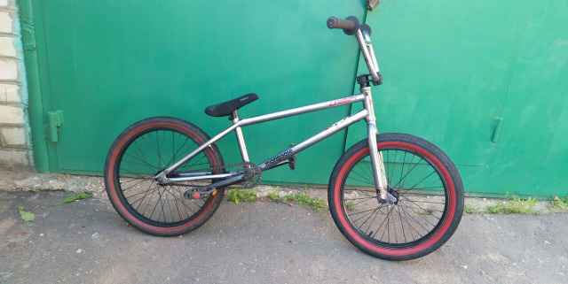 BMX Mongoose Legion