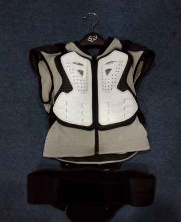 Защита тела Фокс Титан Sleeveless Jacket. размер М
