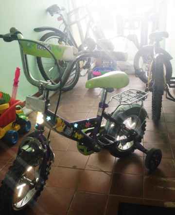 Детский велосипед для 2-4 лет