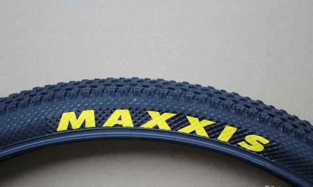 Велосипедные покрышки maxxis