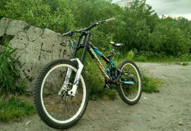  DH Rock Machine Whizz 90