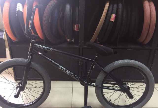 BMX Про модель Stolen Ramos RHD