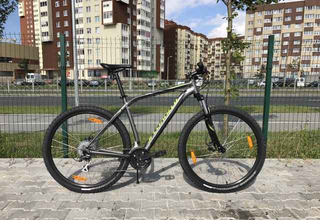 Велосипед Specialized Rockhopper 29