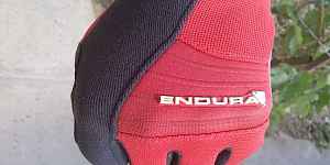 Перчатки Endura Full Monty Glove, размер(М)