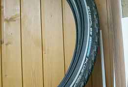 Покрышки Schwalbe Marathon Plus тур 26x2.1 б/у