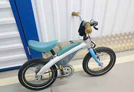 Велосипед БМВ Kidsbike (нужен небольшой ремонт)