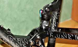 Рама Commencal Супер 4 Carbon М