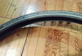 Шипованная велопокрышка Schwalbe 28x1.35