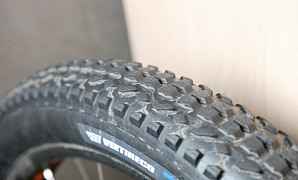 Одна покрышка 29+ Vee Tire Traxx Fatty. 29x3.0