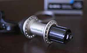 Shimano манетки, втулка, переключатель