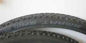 Две покрышки Schwalbe Смарт Sam 28 дюймов на 1.65