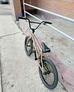 BMX Mongoose L100