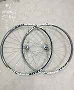 Mavic crossone 29" wheelset 15mm