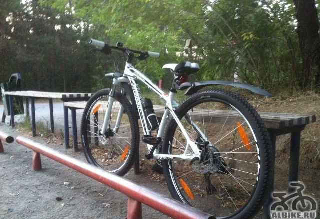 Велосипед Specialized Hardrock Disc 29 M