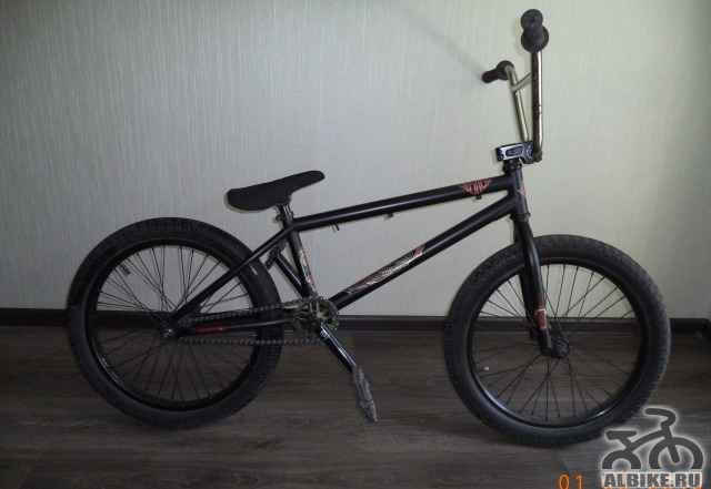 Велосипед BMX Justice