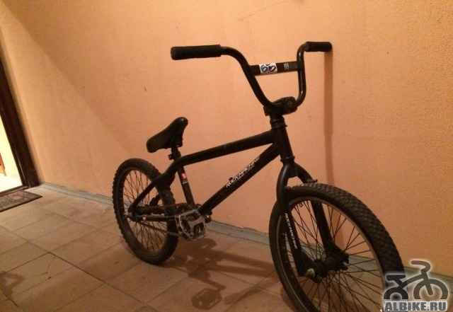 BMX rockmashine