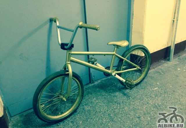 Золотой BMX