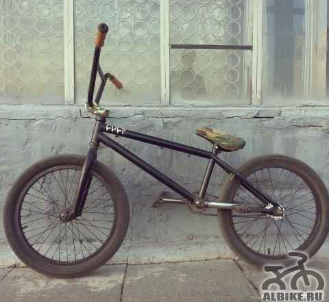 BMX фирмы We The People