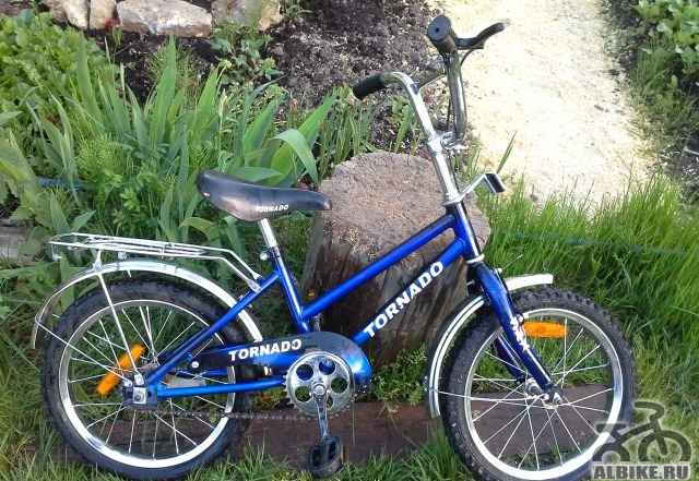 Продам детский велосипед Торнадо, 4х колесный