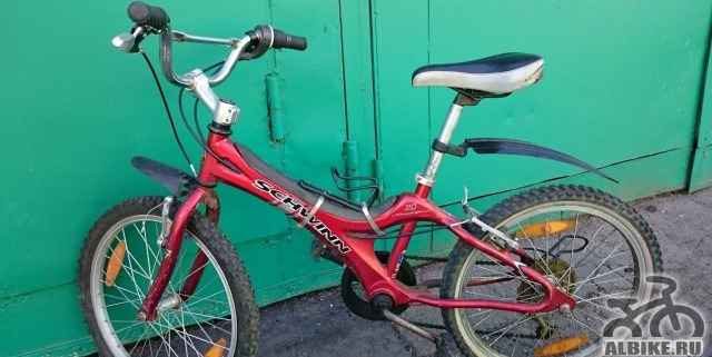 Продаю велосипед Schwinn