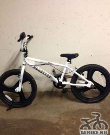 Bmx muddyfox freak