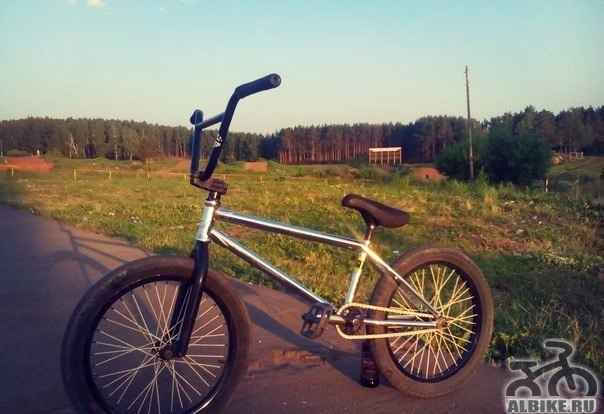 Кустом bmx