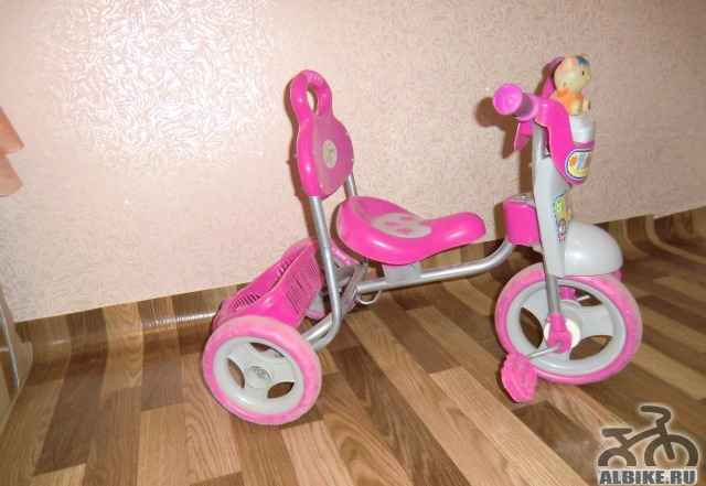 Детский трехколесный велосипед (б/у) для девочки