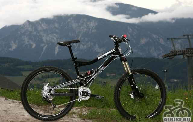 Продам раму Mongoose Khyber Элит 2010