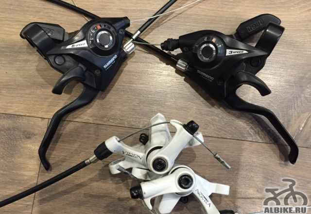 Манетки моноблоки Shimano, дисковые тормоза