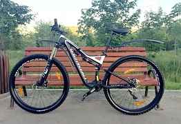 Specialized stumpjumper FSR comp carbon 29