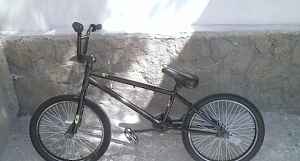 Bonе flip BMX