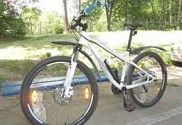 Specialized myka спорт disc 26 (2013) рама M (17")