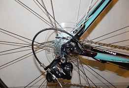 Продается шоссейный велосипед Bianchi Vertigo сроч