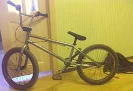 Bmx Mongoose Legion