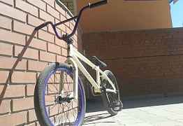 Продаю bmx mongoose