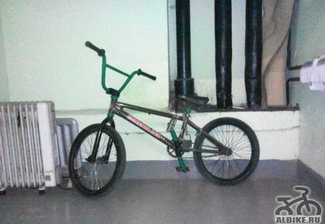 Срочно продаю. Хороший BMX