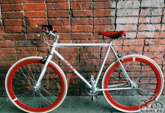 Шоссейный велосипед MBM nuda fixgear