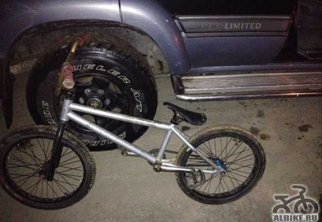 Продам bmx на раме kink