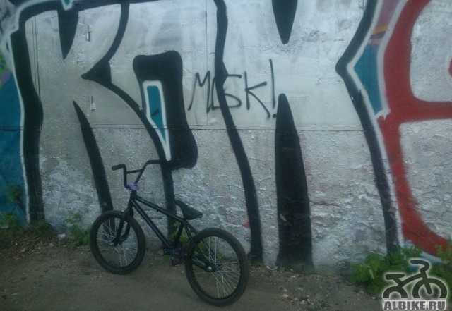 Bmx haro чёрный