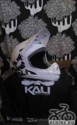 Шлем Kali Protectives Savara