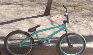 Продам хороший BMX