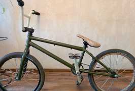 Велосипед BMX GT Calafia