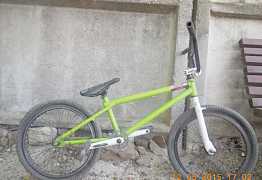 BMX GT 2011 года